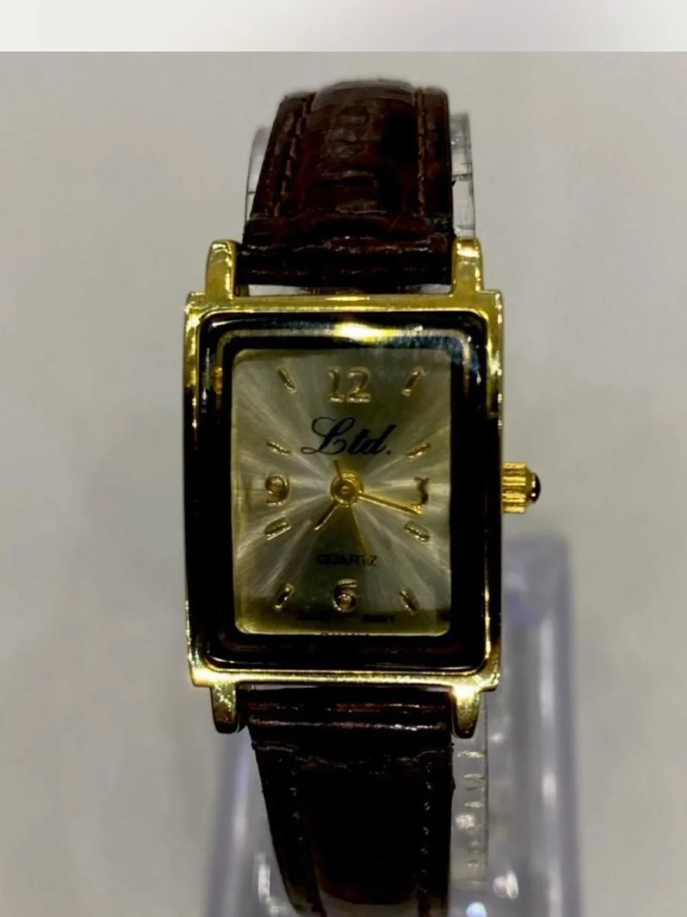 *** Ltd ^^^ Gold-Tone Rectangular Quartz Watch ***  Tan Leather Strap *^*